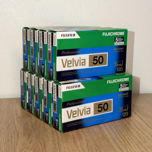 Fujifilm velvia 120 format - velvia,