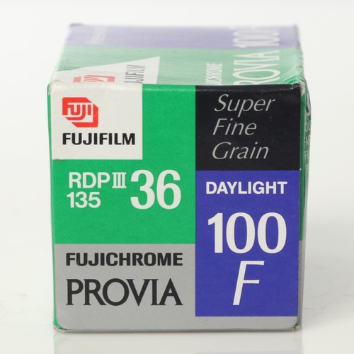 Fuji provia 100f - 100f, slide